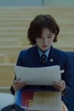 Nonton film Bitch X Rich Season 2 Episode 3 terbaru